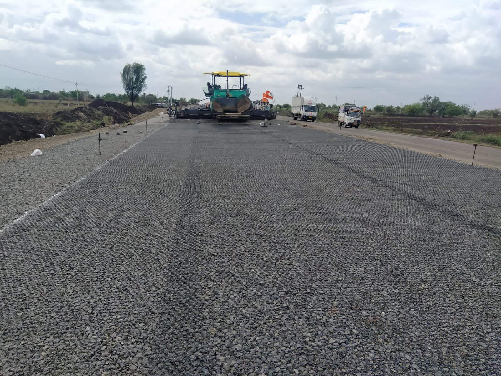 Ahmednagar-Mirajgaon-Karmala-Tembhurni (NH-516A) Package II Highway image