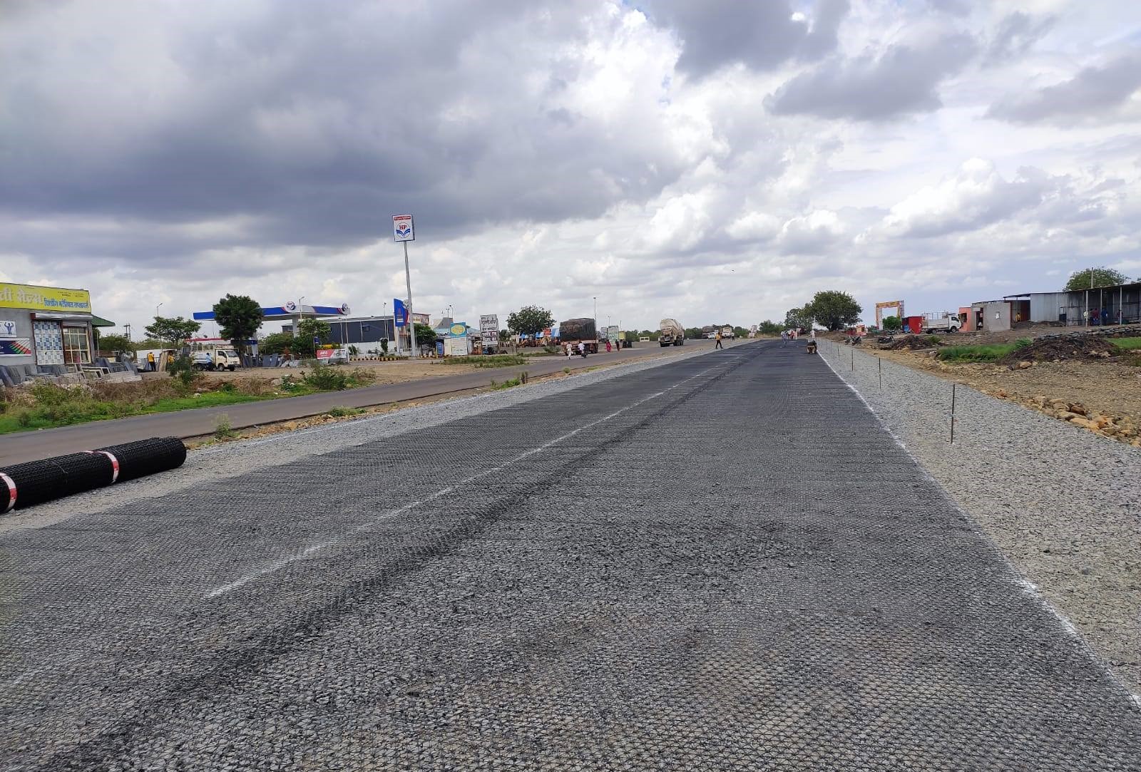 Ahmednagar-Mirajgaon-Karmala-Tembhurni Highway (NH-516A)  image